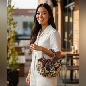 Lisa Lill Embroidery Handbag W/Wooden Handle Browns and blues